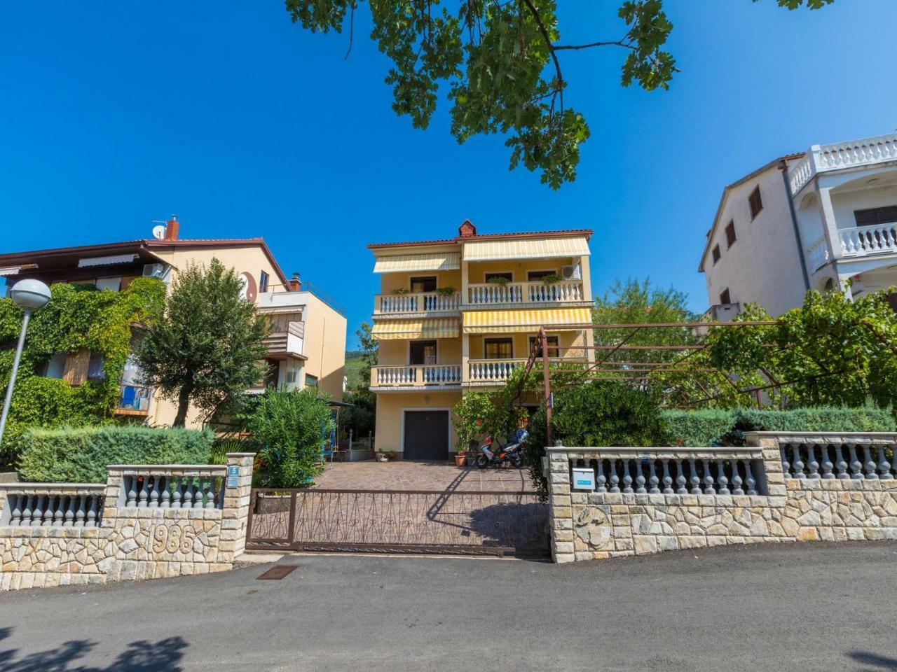 Apartment Nevelina セルツェ エクステリア 写真