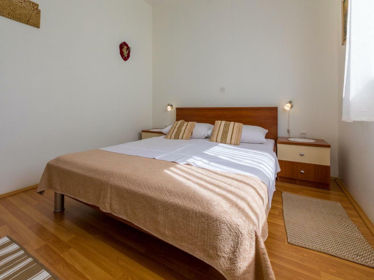Apartment Nevelina セルツェ エクステリア 写真