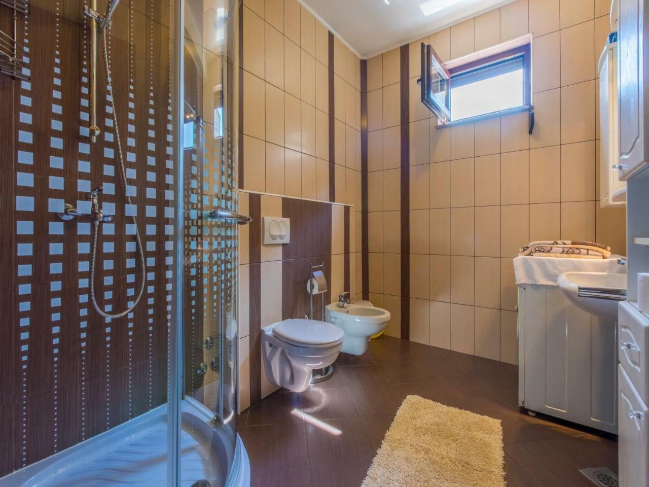 Apartment Nevelina セルツェ エクステリア 写真